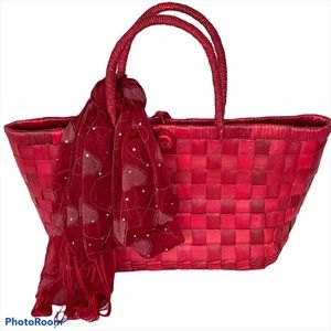 Amazing basket weave purse with sequin heart scarf